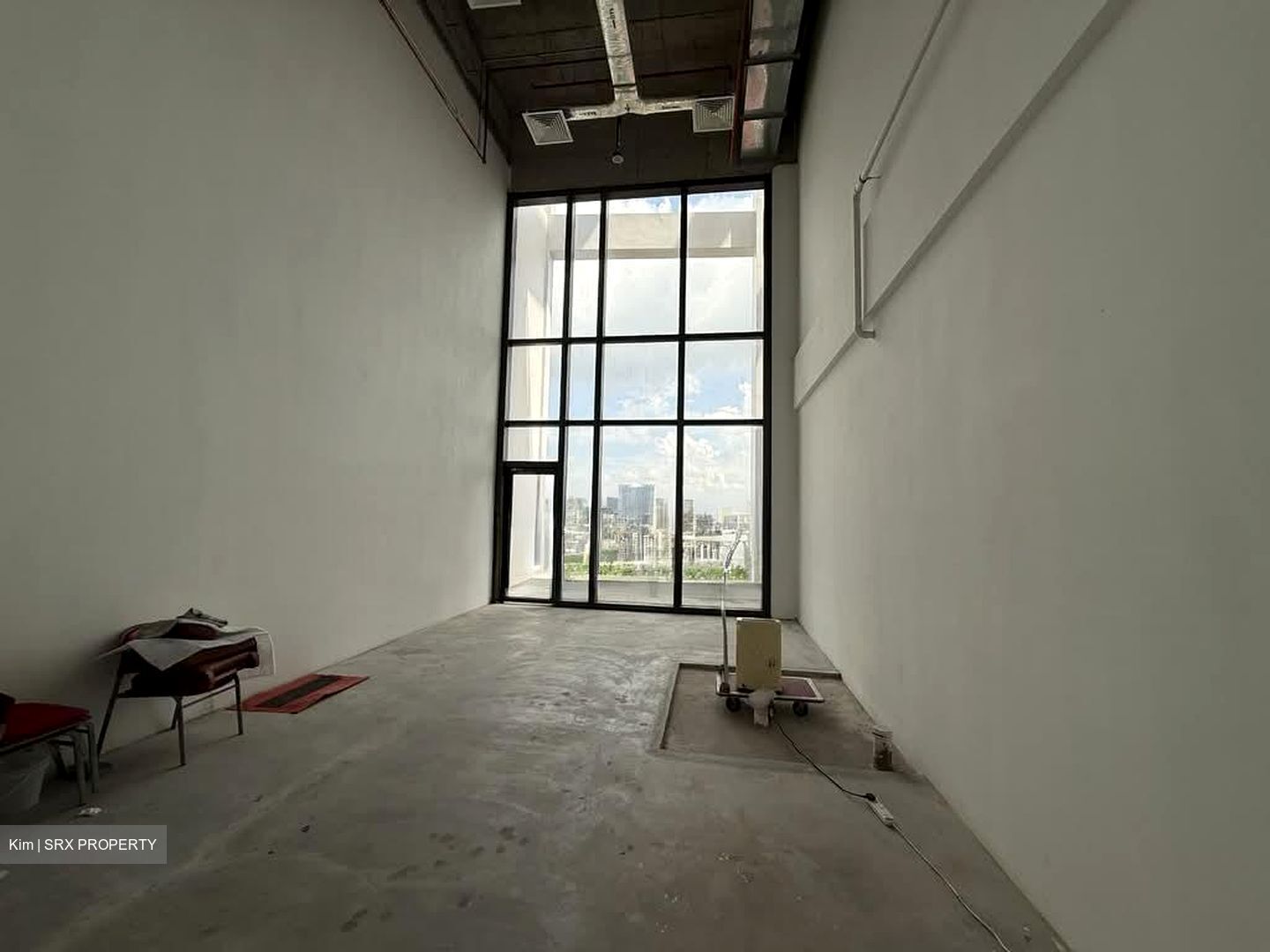 Connexion (D8), Office #558441101